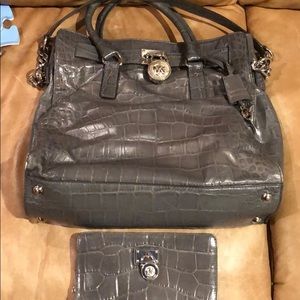 Michael Kors handbag and wallet